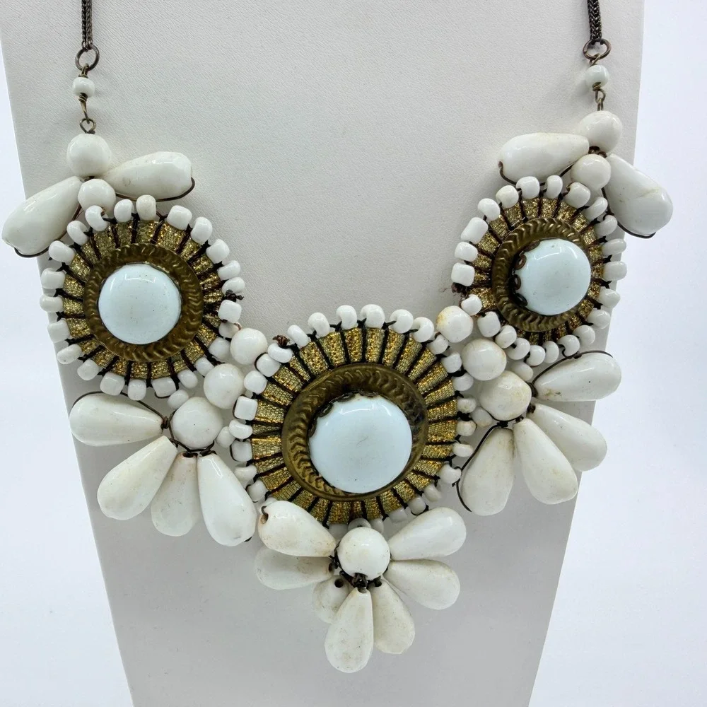 VTG White Faux Stone Brass Tone Bib Necklace Boho Chunky Statement Costume Goth